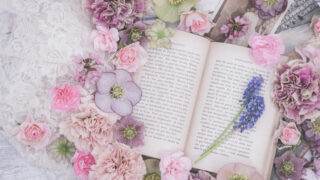 パステルカラーの花